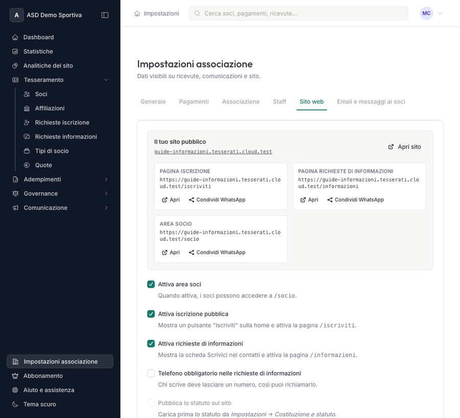 Impostazioni Sito web con il riquadro Pagina richieste di informazioni e le caselle per attivare la pagina e rendere obbligatorio il telefono
